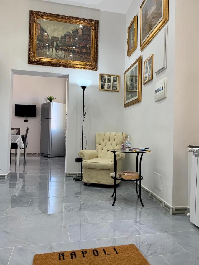 Apartamento La Casa Di Adele Nápoles Exterior foto