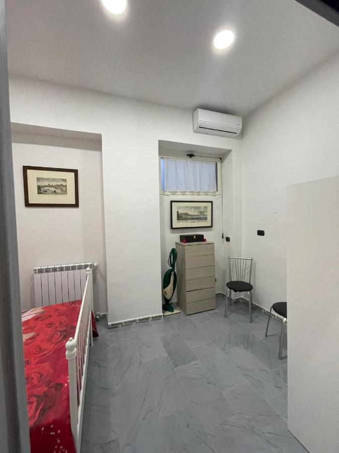 Apartamento La Casa Di Adele Nápoles Exterior foto